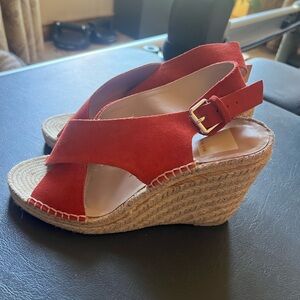 New DV by Dolce Vita Women's Sovay coral suede  Wedge Sandals 8.5